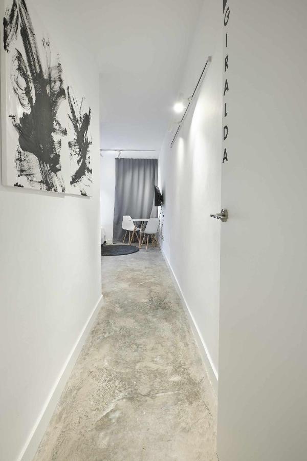 Appartamento Giralda Modern & Luxury Siviglia Esterno foto